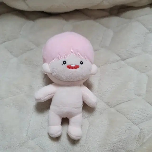 강다니엘 인형