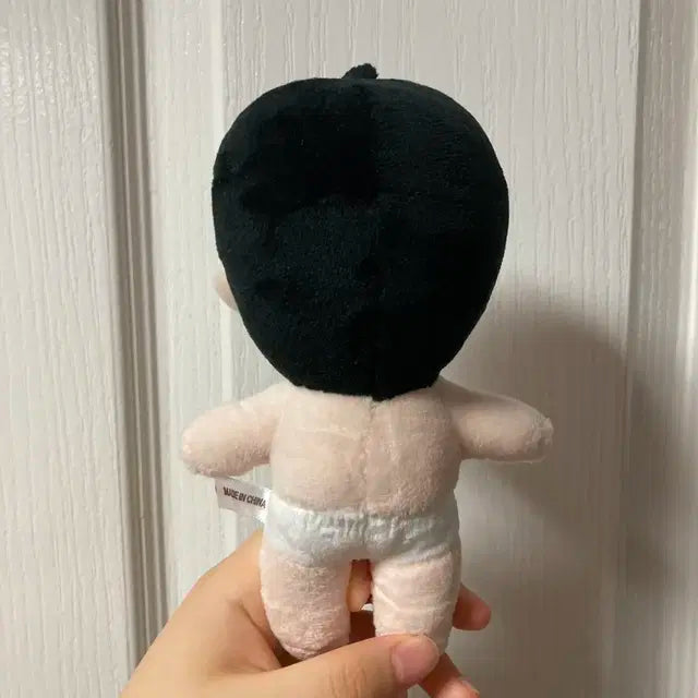 황민현 인형 양도