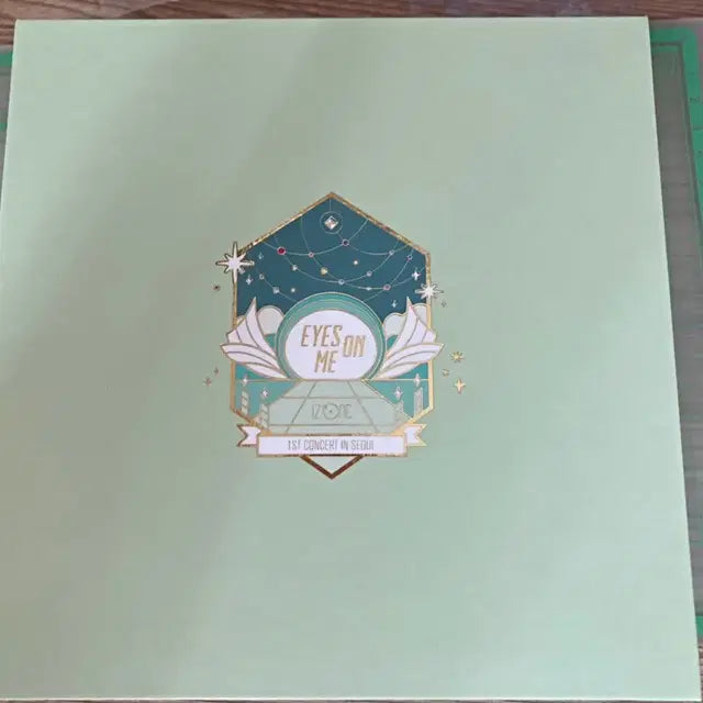 랜덤 구성품 포함 판매 아이즈원 온콘 온라인콘서트 블루레이 디비디 키트