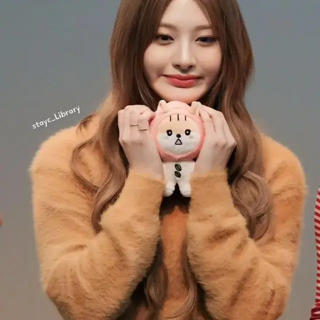 스테이씨 포카팔아요