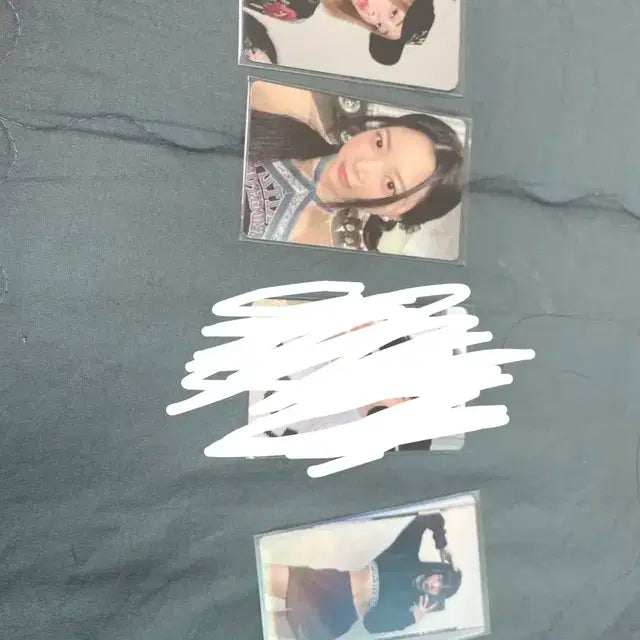르세라핌 허윤진 홍은채 팝니다