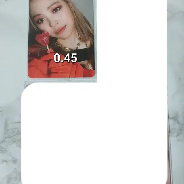 있지 포카