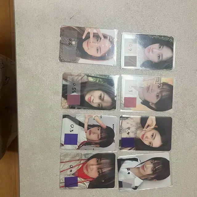 유지니 포카 팔아유.... (밑에 가격은 예시 입니답!)