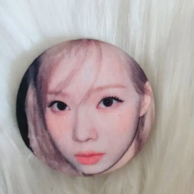 에스파 말랑핀뱃지 카리나 원터 핀뱃지 뱃지 비공식 굿즈 비공굿
