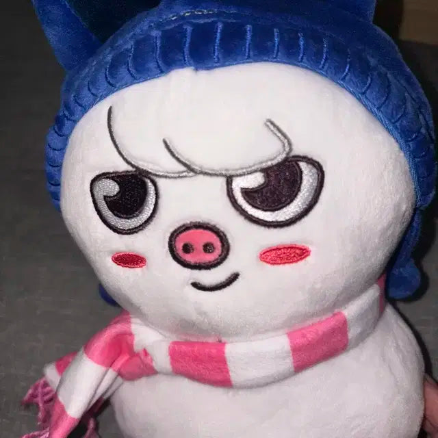 SKZOO 돼끼 눈사람 인형 팔아요