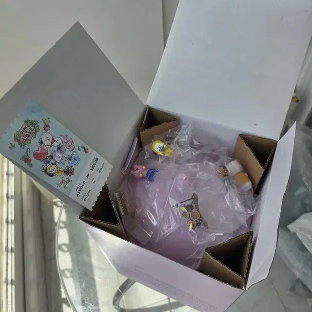 bt21 피자알볼로 무드등 (피규어 세트 1개 포함)