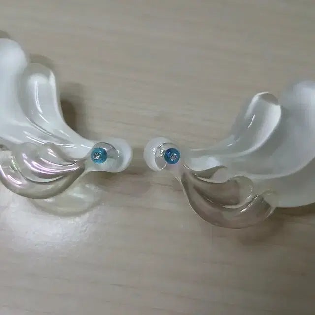 아이브 날개 헤어핀 콘서트 팝니다