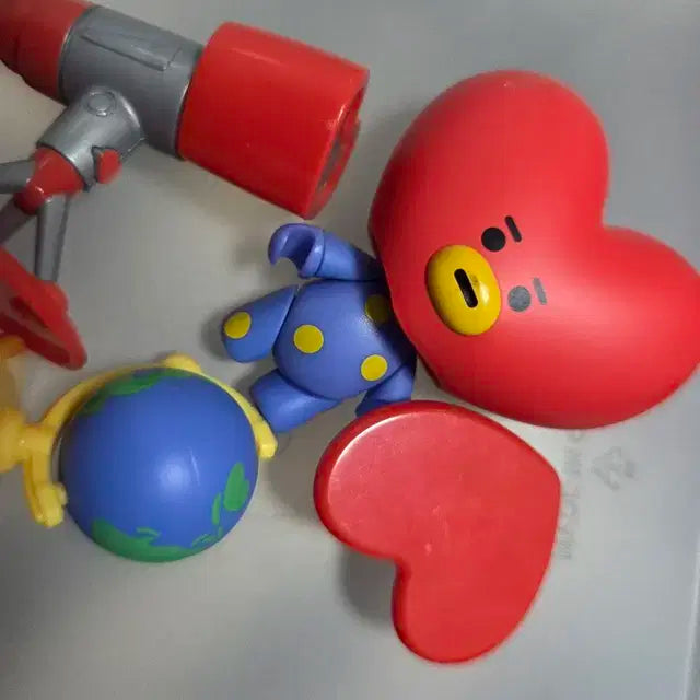bt21