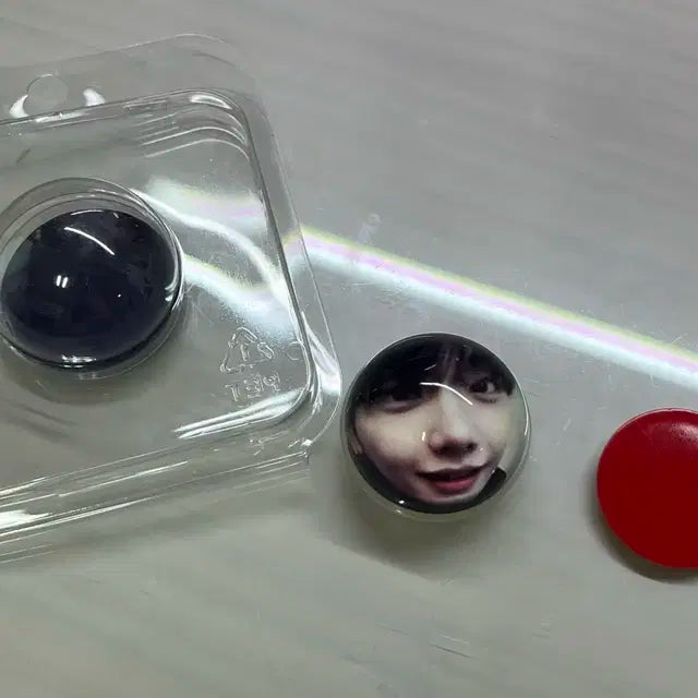 보이넥스트도어 보넥도 명재현 비공굿 그립톡
