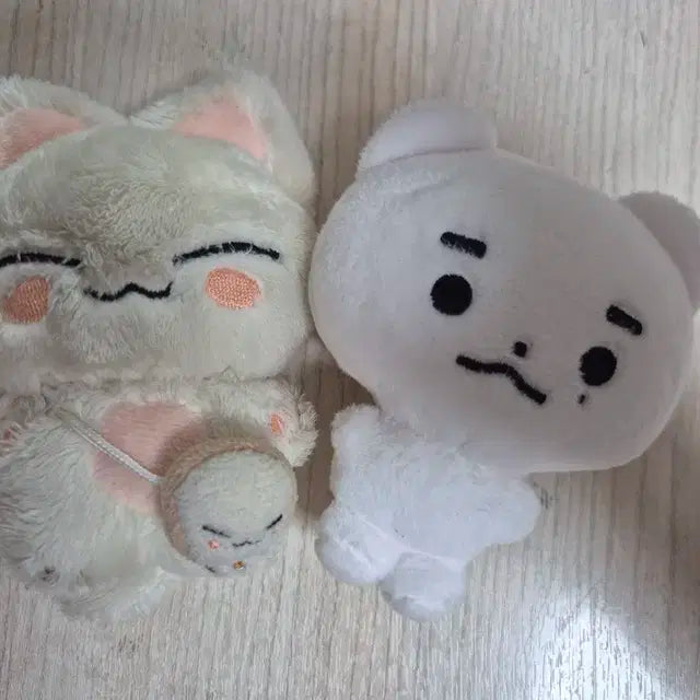 스키즈 아방한 빵 , 럿쿵이 판매