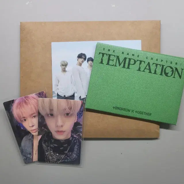 투모로우바이투게더 개봉 앨범 판매