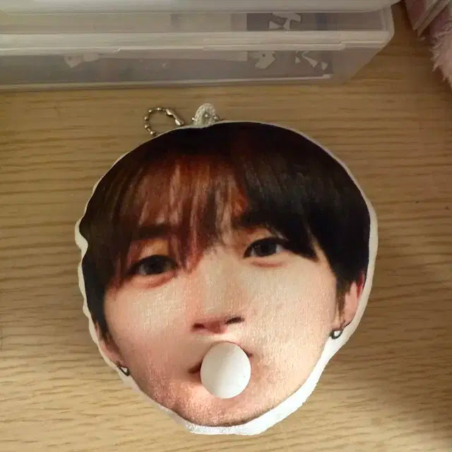 라이즈 앤톤 풍선껌 키링