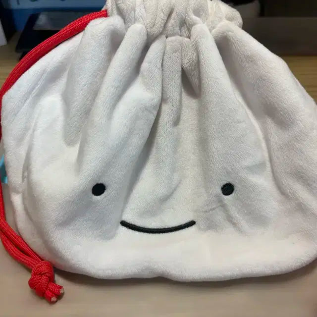 보이넥스트도어 운학 운아기 파우치 판매