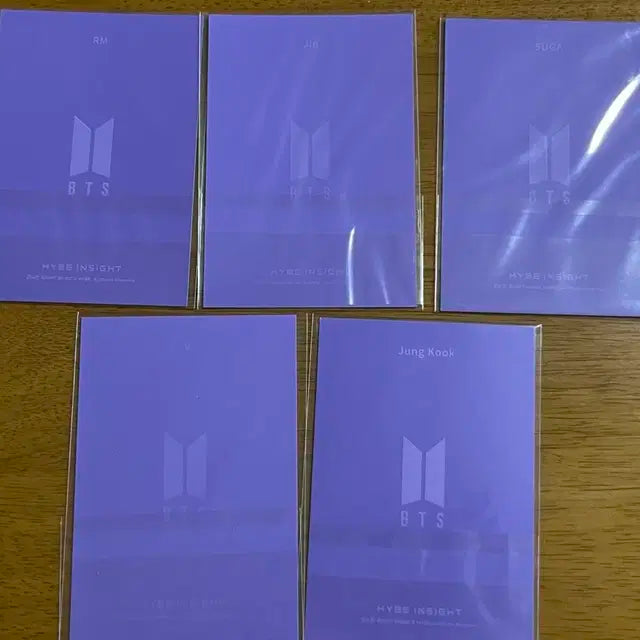 방탄 하이브 마이크 뱃지 포카