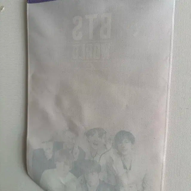 Bts world 패브릭 포스터 팝니다