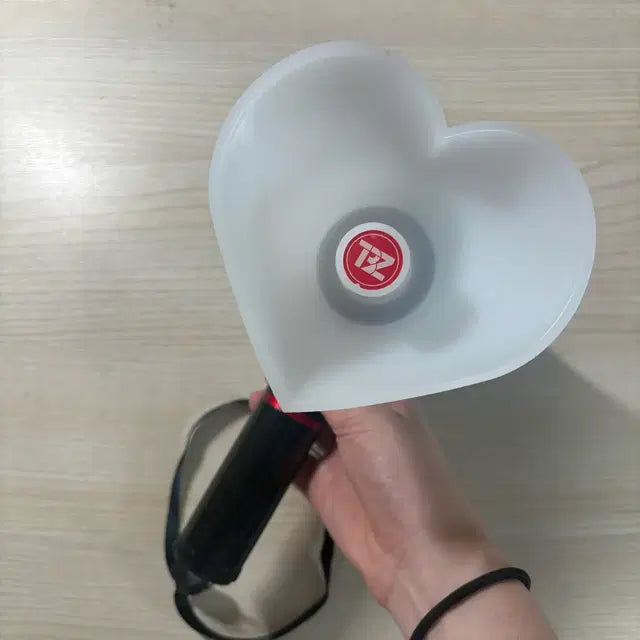 더보이즈 응원봉 하트성기 양도