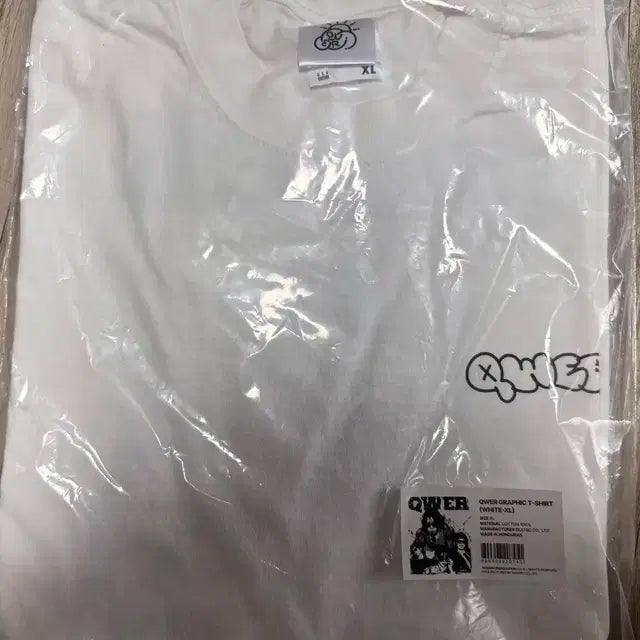 (가격인하)QWER 그래픽 티셔츠 화이트 XL