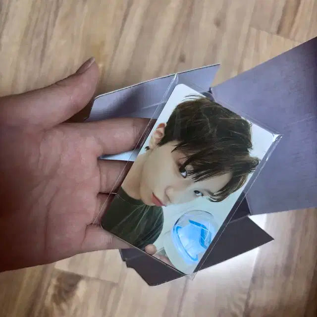 보이넥스트도어 응원봉 양도합니다