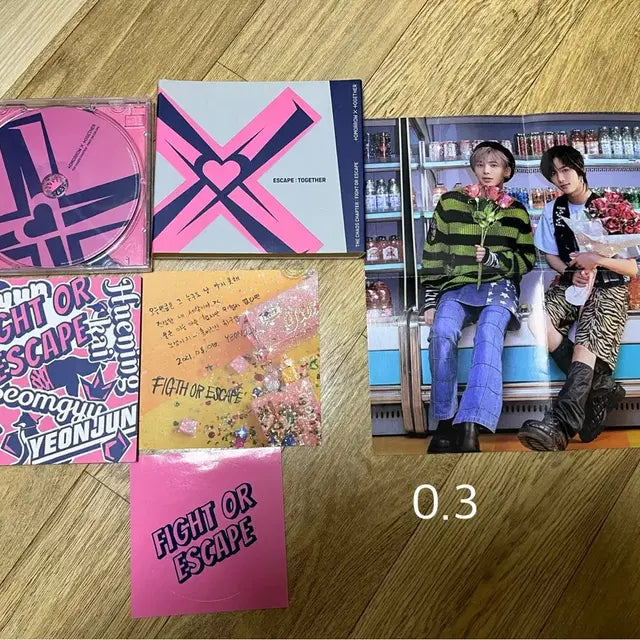 TXT 개봉앨범이랑 포카 팝니다