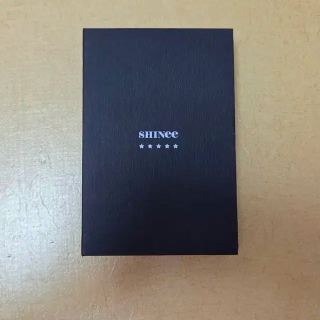 샤이니 도쿄돔 콘서트 한정 입장 선물 키링 온유 종현 키 민호 태민
