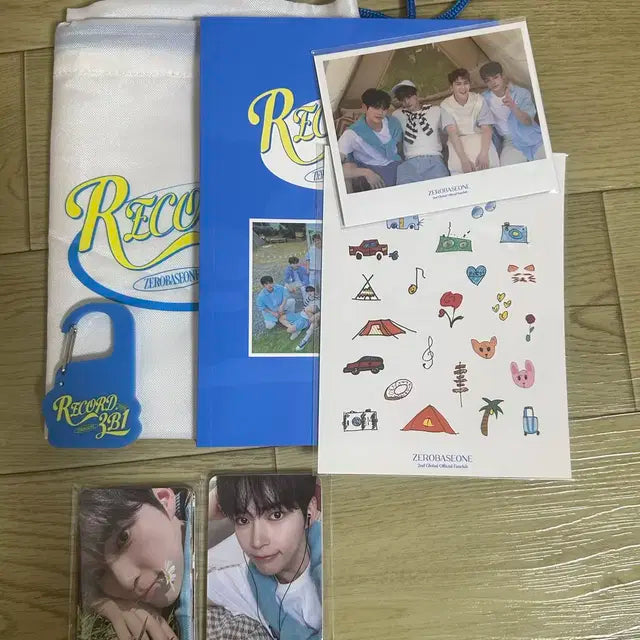 제로베이스원 팬클럽 2기 키트