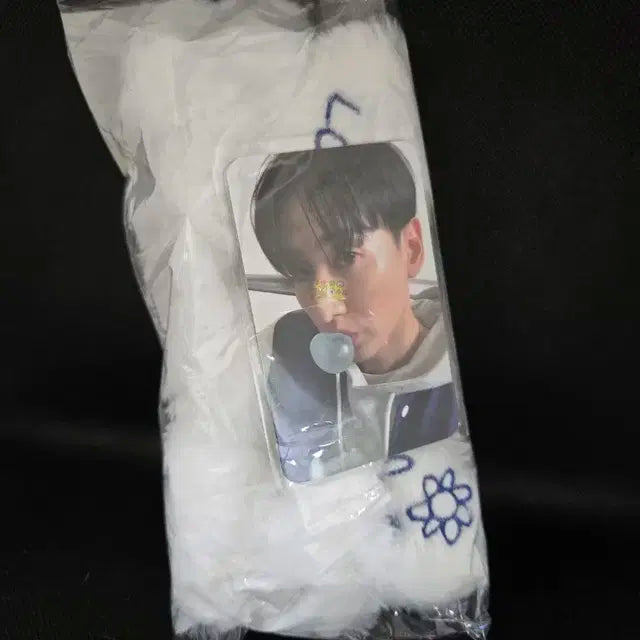 메디힐 은혁 굿즈(포토카드 2장 + 투명포카 1장 + 헤어밴드)