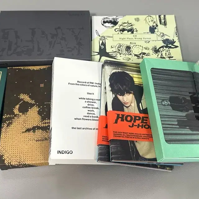 BTS 방탄소년단 (Proof , RM , 지민, 제이홉 , 정국, 뷔,