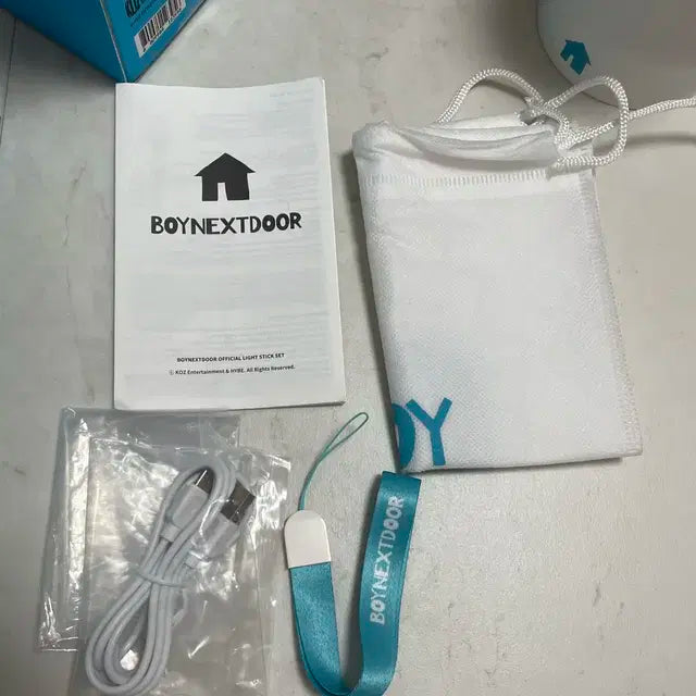 보넥도 응원봉 원더스틱 무드등버전 판매