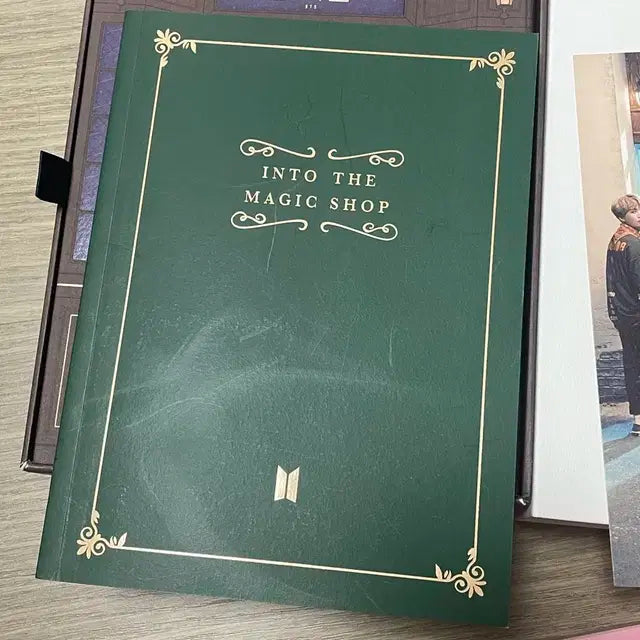 방탄소년단 BTS 굿즈 앨범 포카 아미밤 뷔 정국 지민 제이홉(가격 내림