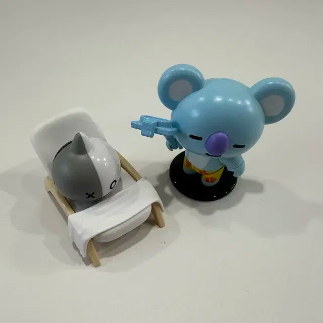 bt21 유니버스타 vol.2 판매합니다
