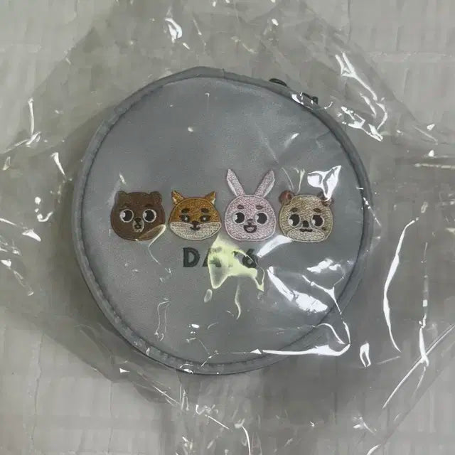 (미개봉) 데이식스 일본 MD 멀티 파우치 판매