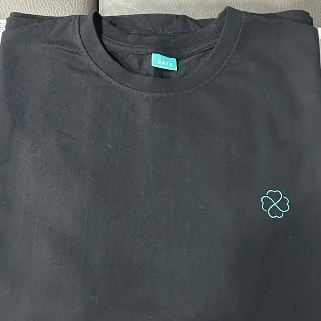 원가 이하) 데이식스 24 팬미팅 티셔츠