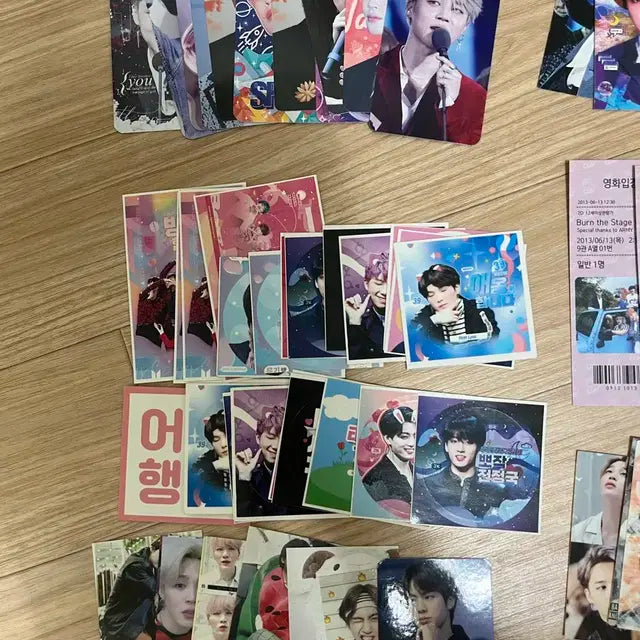 방탄 공굿이랑 비공굿 다 합쳐서 팔아요(덤으로 앨범도 드립니다)