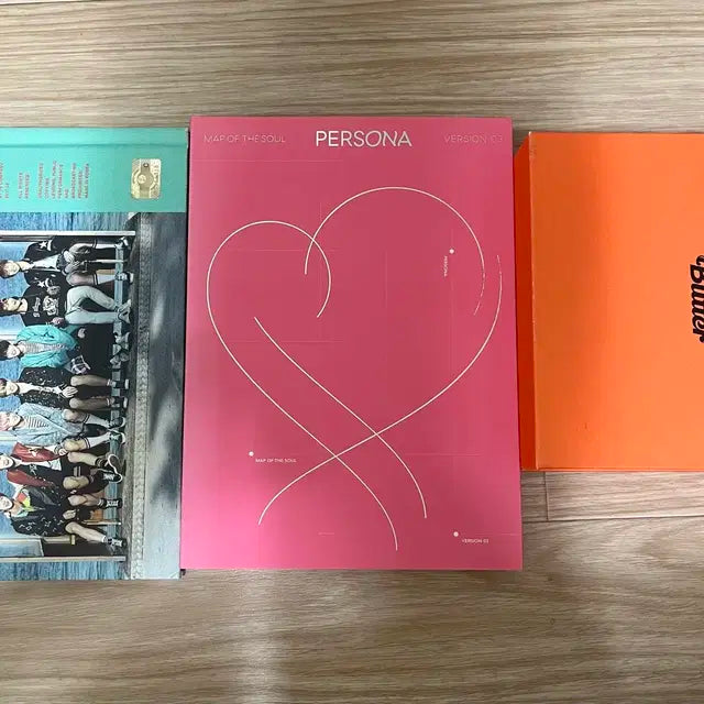방탄 공굿이랑 비공굿 다 합쳐서 팔아요(덤으로 앨범도 드립니다)