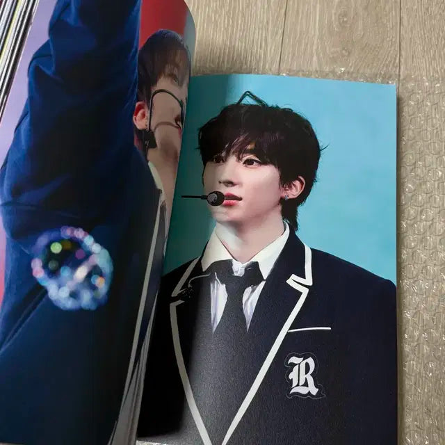 2025 앤톤 생카 도록