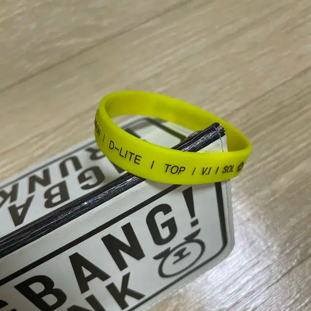 빅뱅 팔찌 일본 굿즈