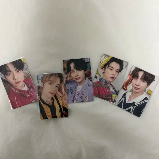 투모로우바이투게더 데코키트 포카