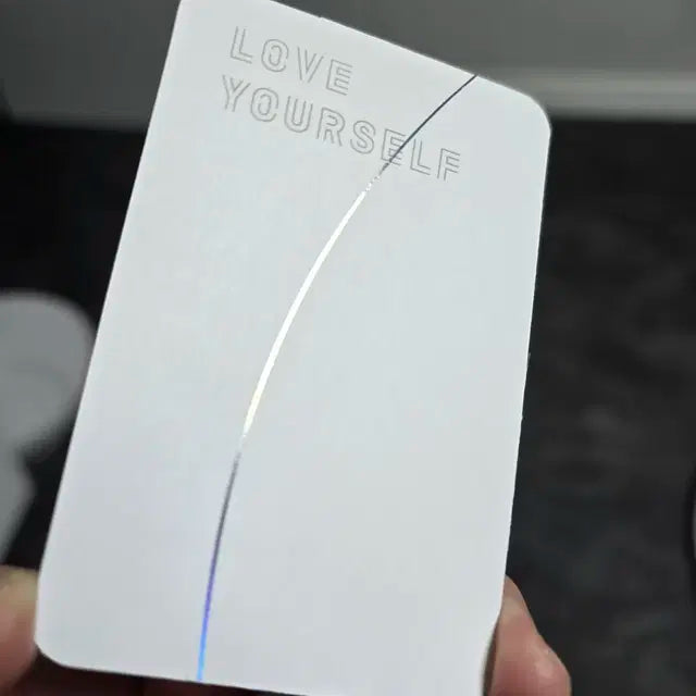 방탄소년단 Love Yourself 럽유얼셀프 뷔 김태형