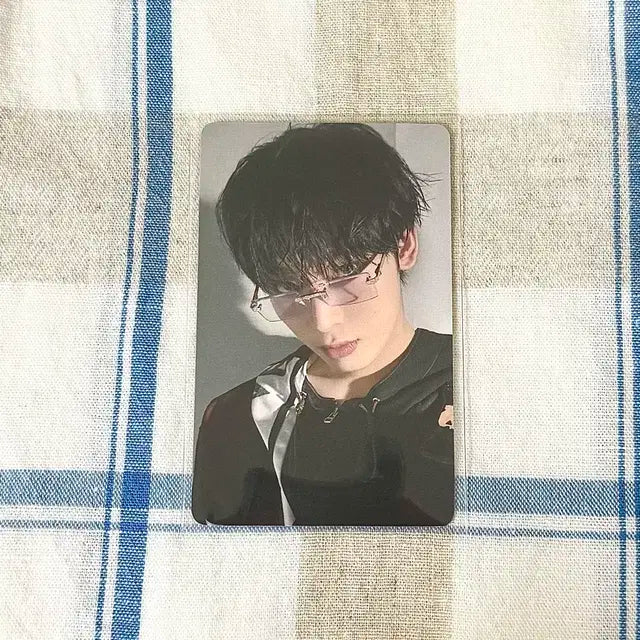 엔하이픈포카 언톨드 유니버셜 럭드 선우 양도합니다!