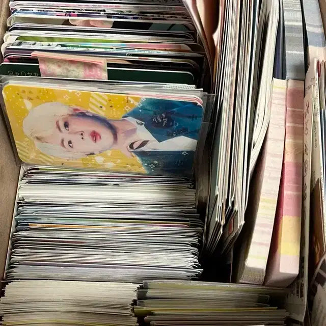 방탄소년단 포카 싸게 팔아요
