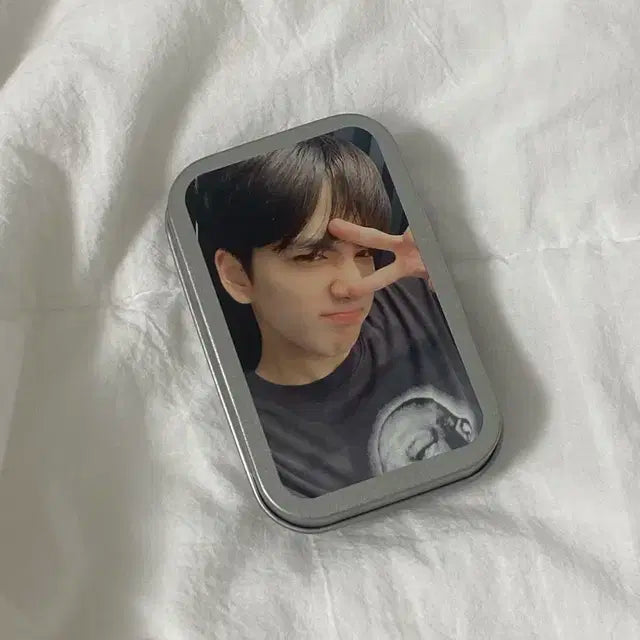 더보이즈 영훈 틴케이스
