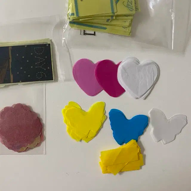 데이식스 컨페티 판매합니다