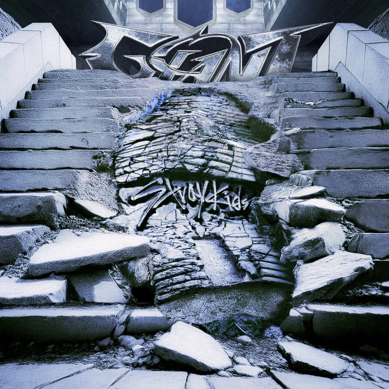STRAY KIDS - JAPAN 2nd Album「GIANT」+ Funiki Gift