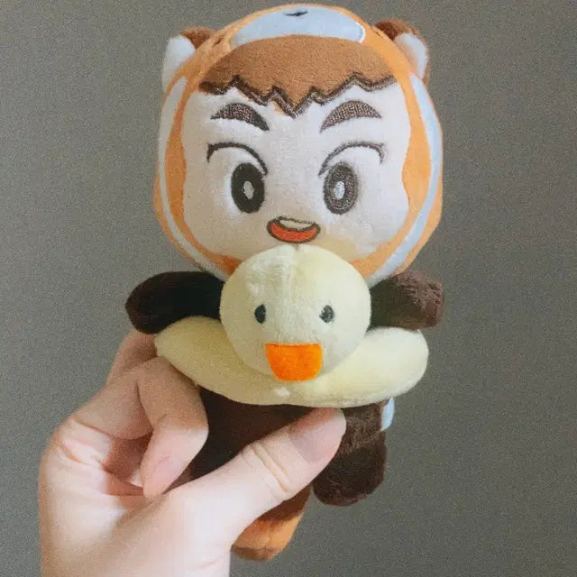 시우민 인형 판매합니다 개당 0.7