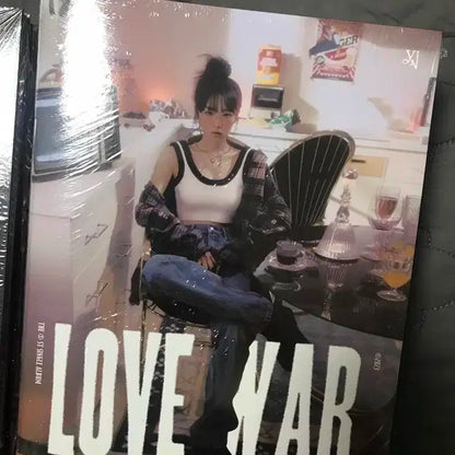 최예나(YENA) 러브워(Love War) 미개봉 앨범 판매