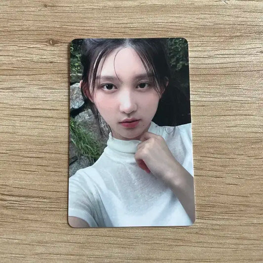 아이브 가을 마인럭드 포카  양도해요!