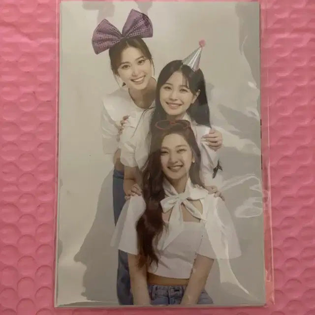 위클리 1주년 굿즈