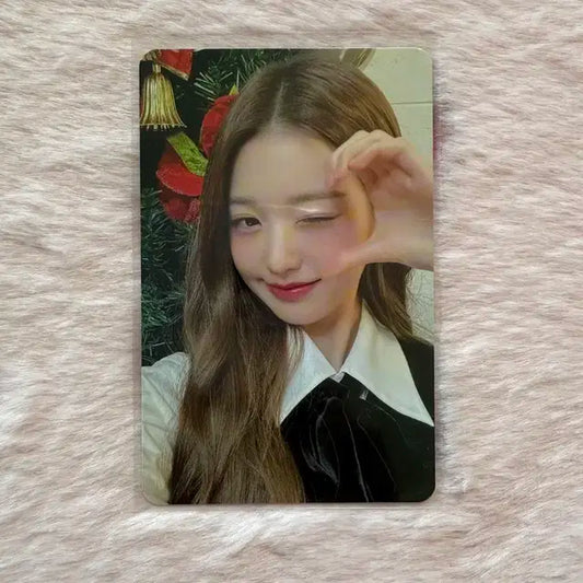아이브 장원영 첫번째 팬콘 트레카 판매합니다!!
