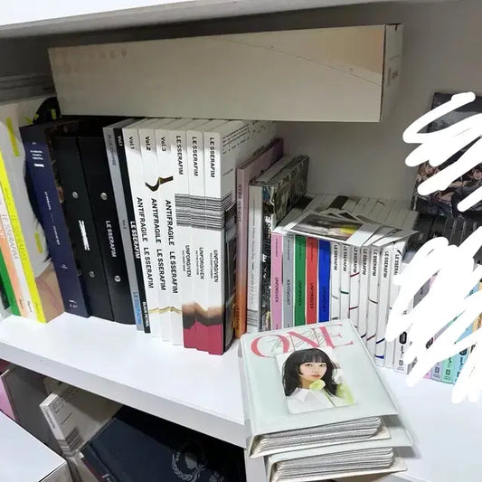 르세라핌 각종 굿즈,포카,앨범,특전 등 판매합니다