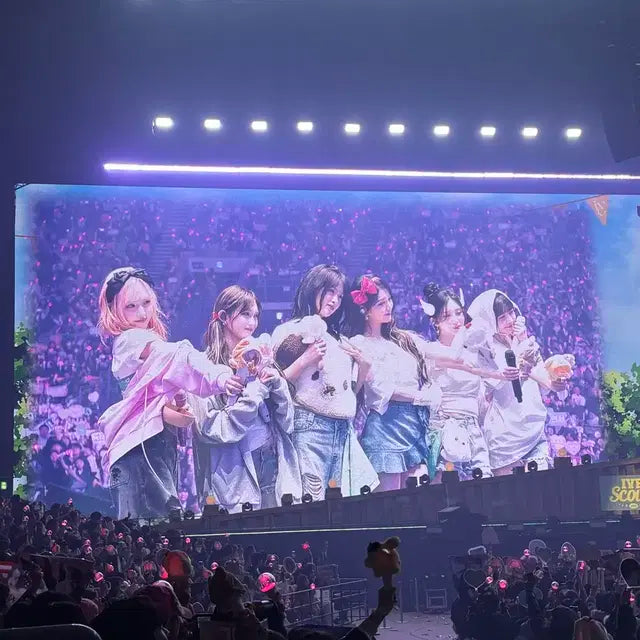 아이브 유진가을레이원영리즈이서 팬콘서트 슈스쉽 다이브존 2일차 럭드